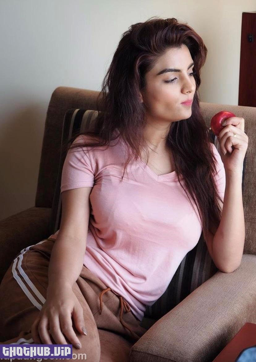 Anveshi Jain Indian With Huge Boobs Sexy Egirls 