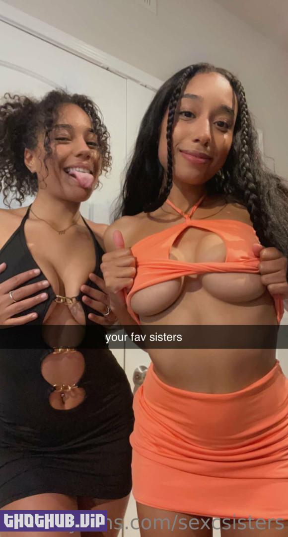 Molly and Mia (sexcsisters) Onlyfans Leaks (144 images)