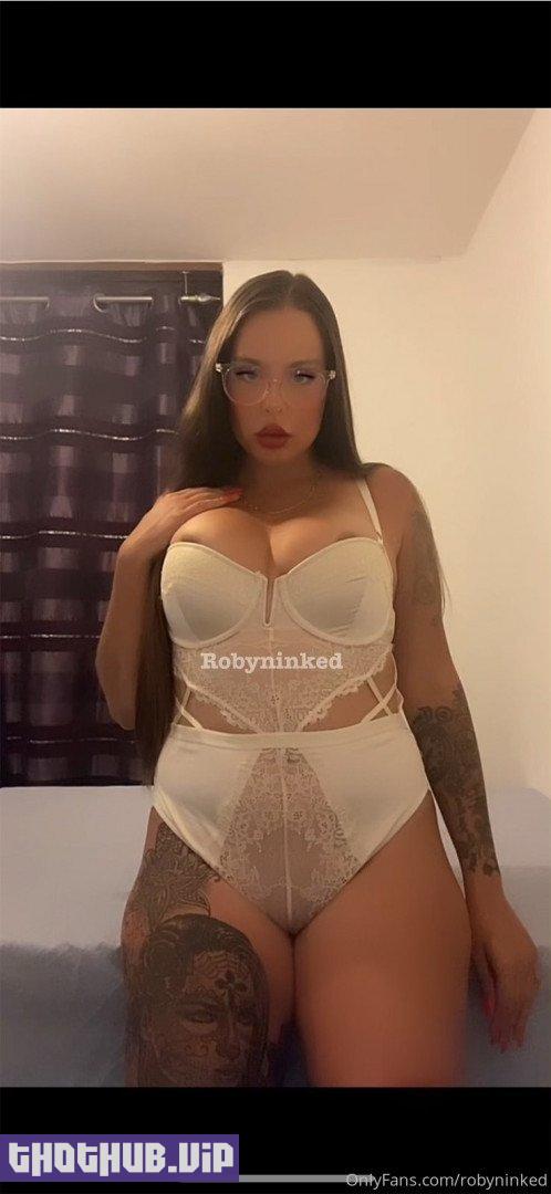 Robyninked Custom making queen (robyninked) Onlyfans Leaks (144 images)