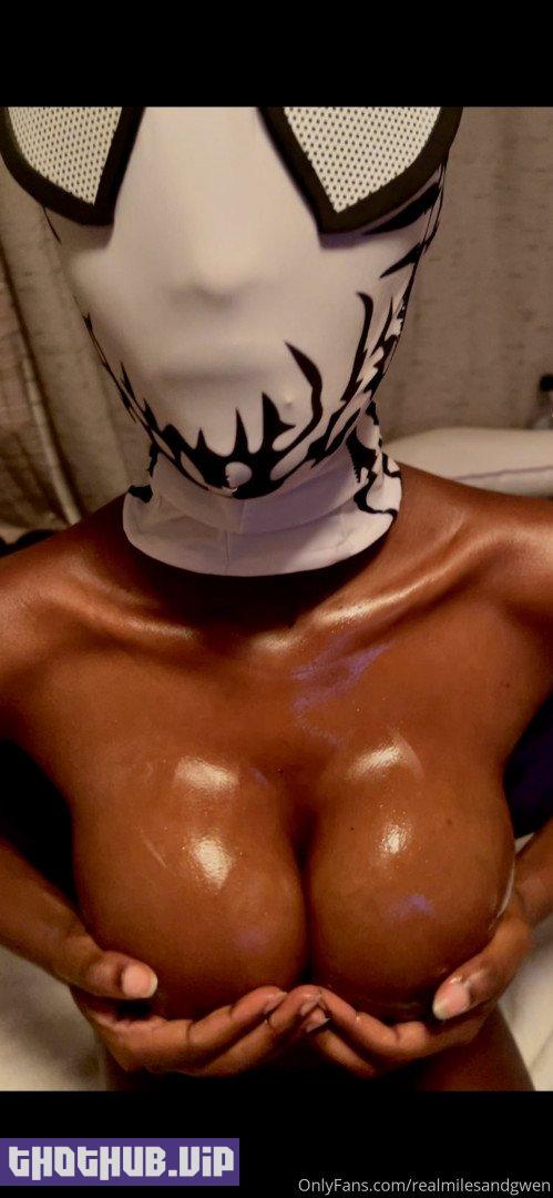 Cosplay queen (realmilesandgwen) Onlyfans Leaks (122 images)
