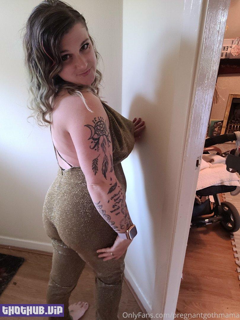 Pregnant Goth Mama (pregnantgothmama) Onlyfans Leaks (144 images)