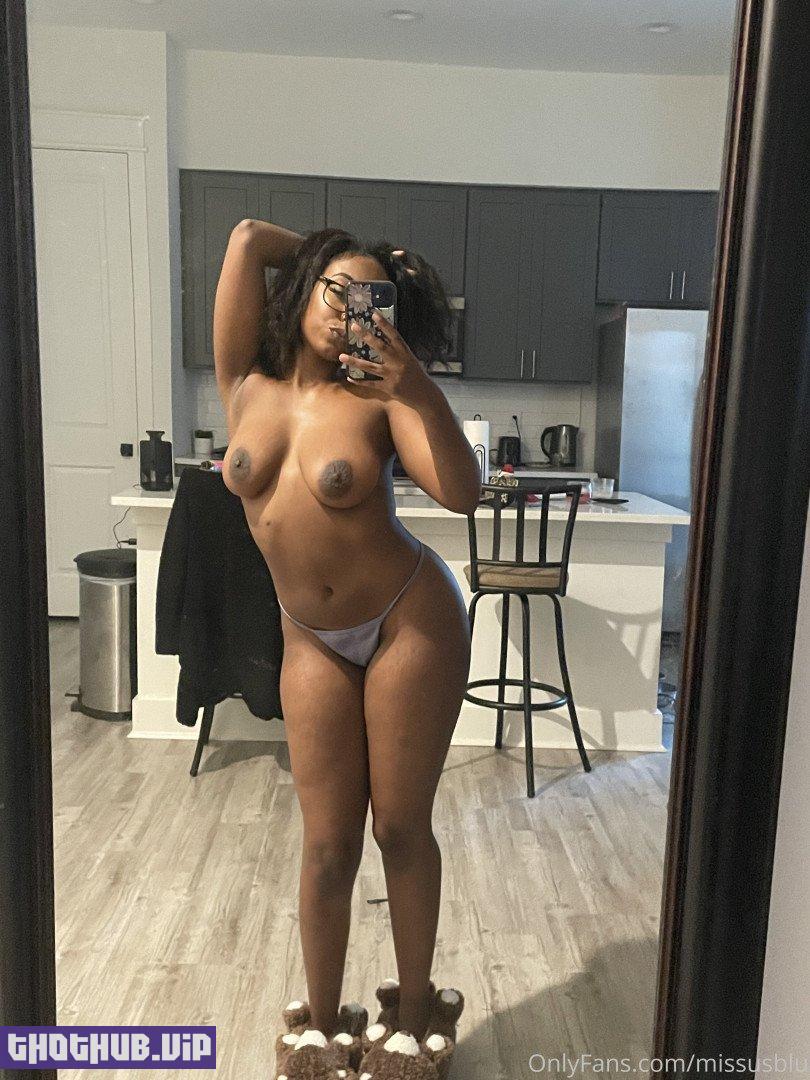 Juicy Butt Queen (missusblu) Onlyfans Leaks (97 images)