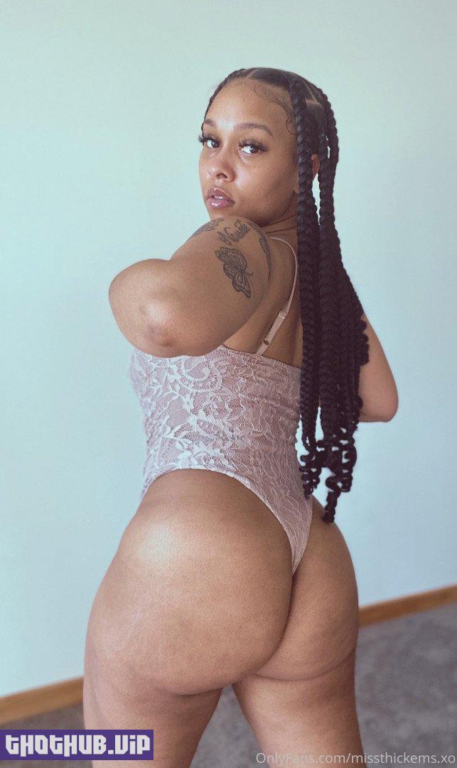 Vana (missthickems.xo) Onlyfans Leaks (22 images)